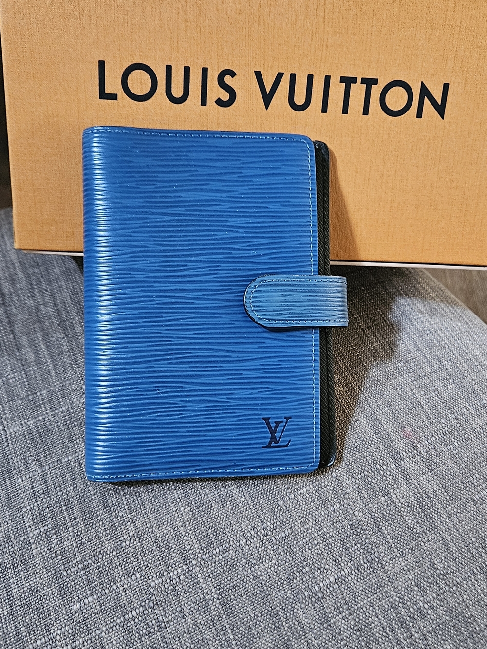 Louis Vuitton Epi Leather Agenda Organizer w/ Box